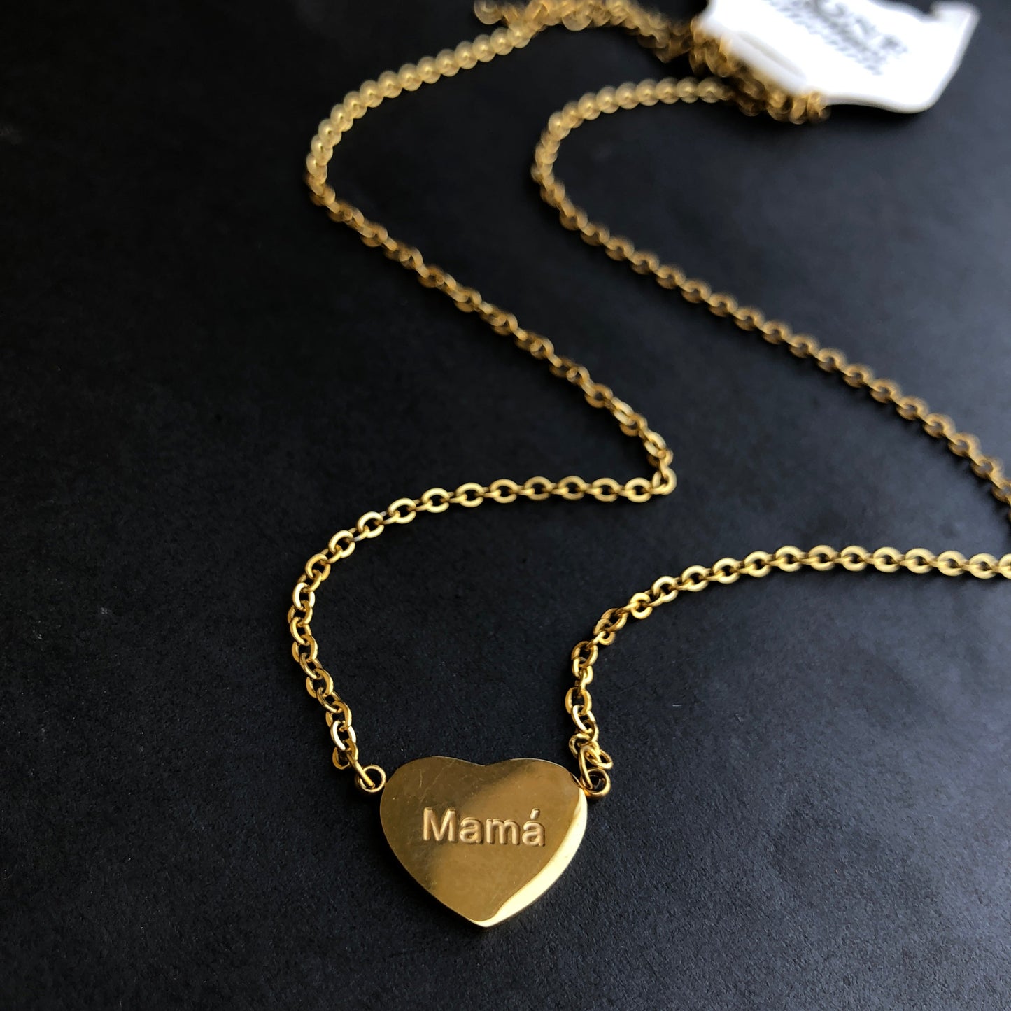 Beautifull Mama Heart Necklace.