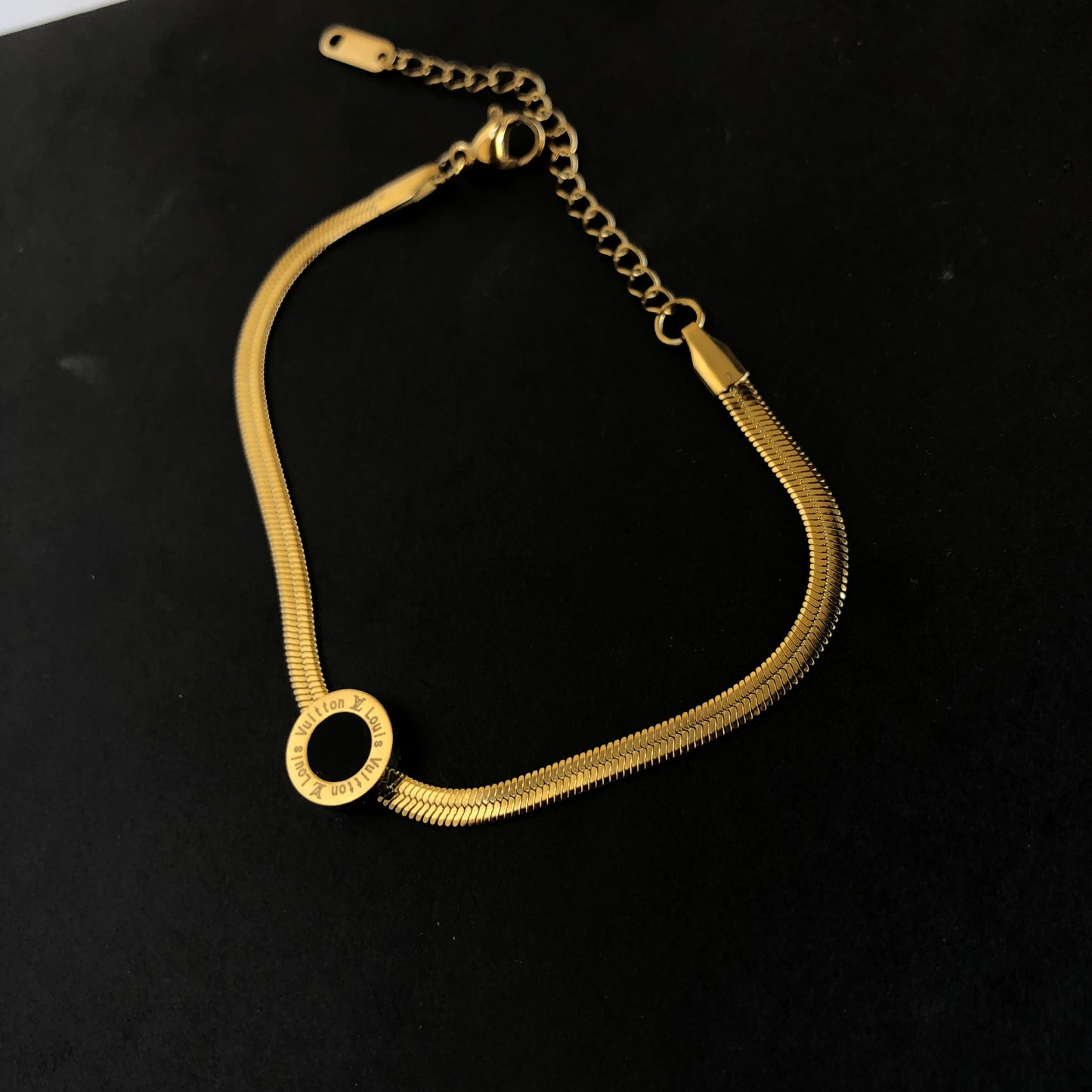 LV Snake Chain Premium Bracelet.