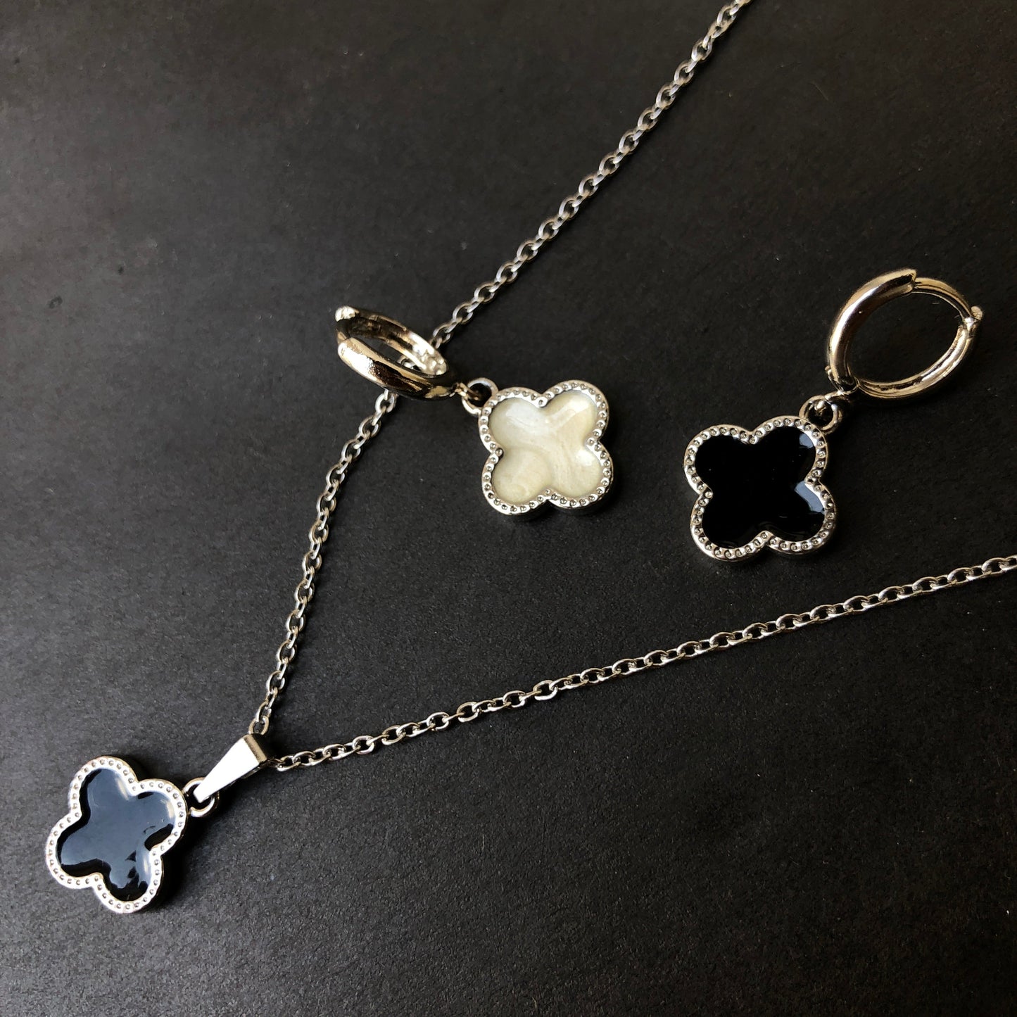 Double Sided B&W Clover Necklace & Earring Set.