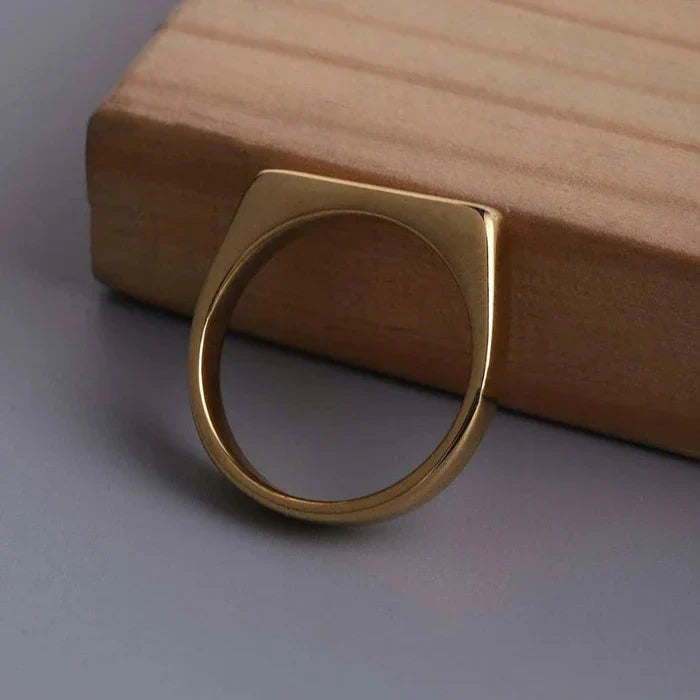 Elegant Gold Plated Ring.