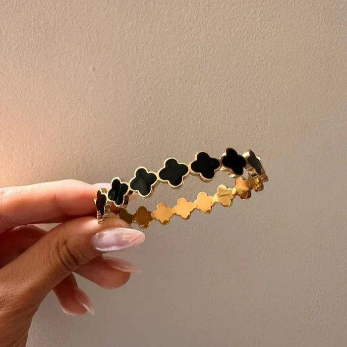 Premium Black Clovers Bracelet.