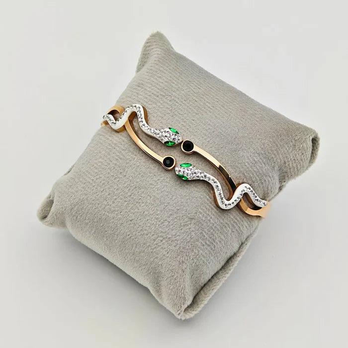 Premium Snake Emerald Eye Stainless Steel Bracelet.